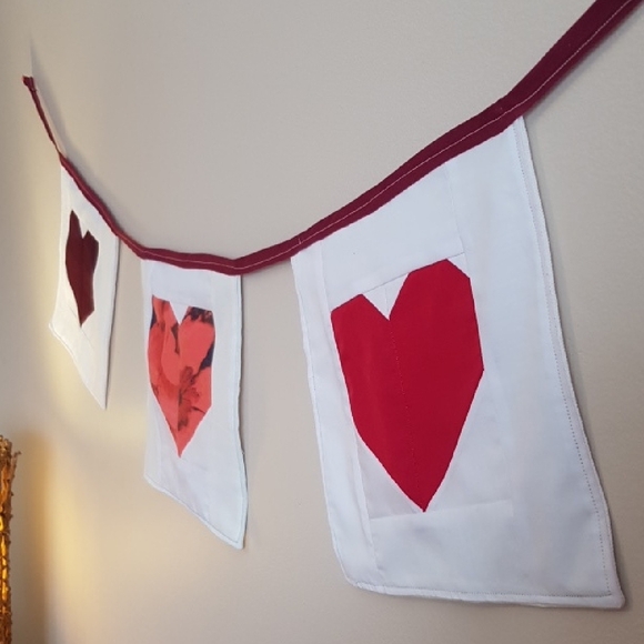 Queen Of Hearts Boho Home Decor Banner 3 Heart Quilted Patchwork Handmade - Picture 4 of 7